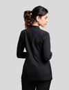 جاكيت برفورمنس مست وير نسائي من الخلف || BLACK MUSTWEAR