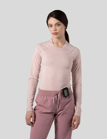 اندر سكراب بريميوم سوفت بآكمام طويلة ~ Premium-Soft Long Sleeve Under Scrub.