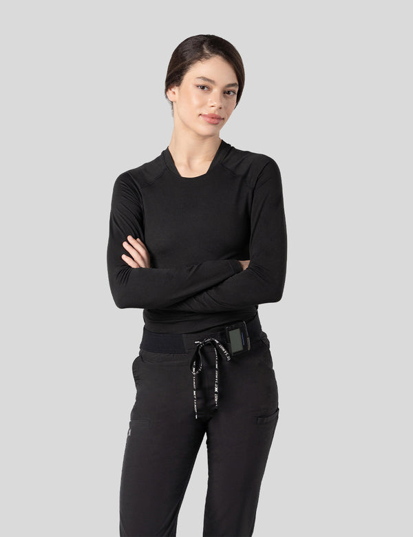 اندر سكراب بريميوم سوفت بآكمام طويلة ~ Premium-Soft Long Sleeve Under Scrub. || BLACK MUSTWEAR